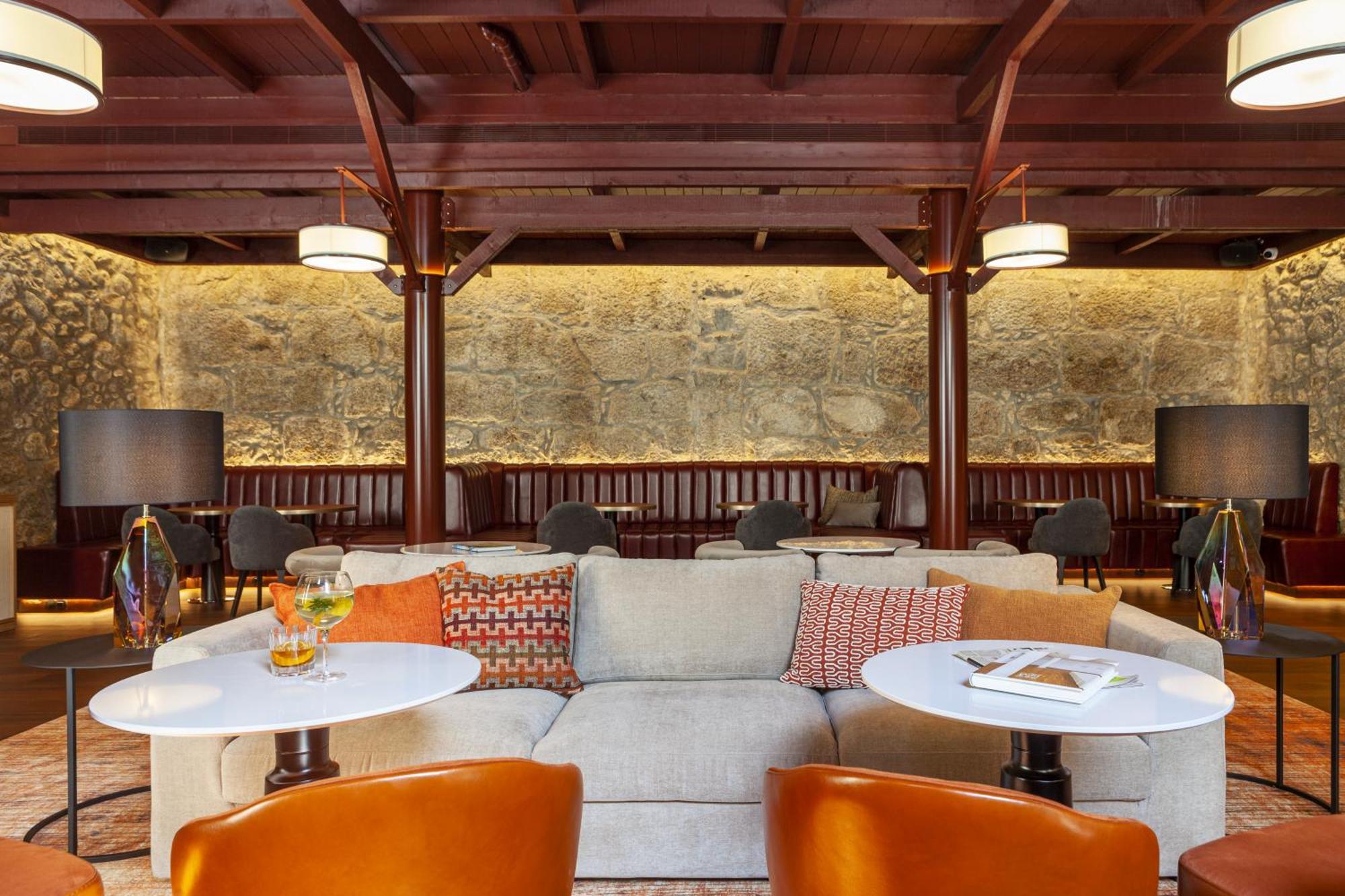 Hotel Timbre Virtudes OOporto Exterior foto The interior of the hotel
