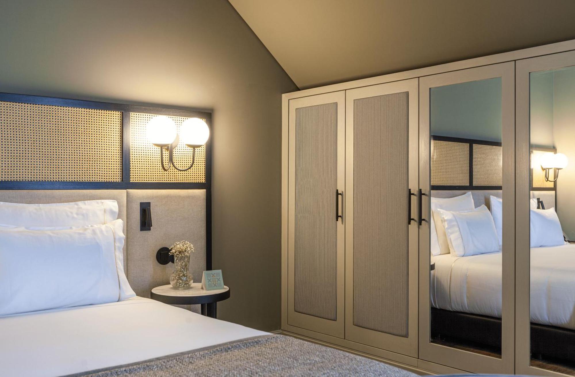 Hotel Timbre Virtudes OOporto Exterior foto A bedroom at the hotel