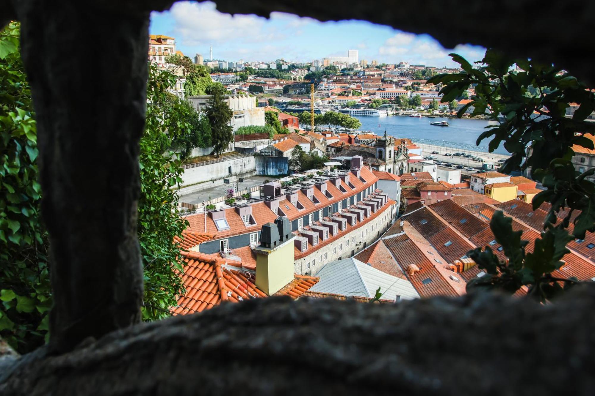 Hotel Timbre Virtudes OOporto Exterior foto View of the city from the castle